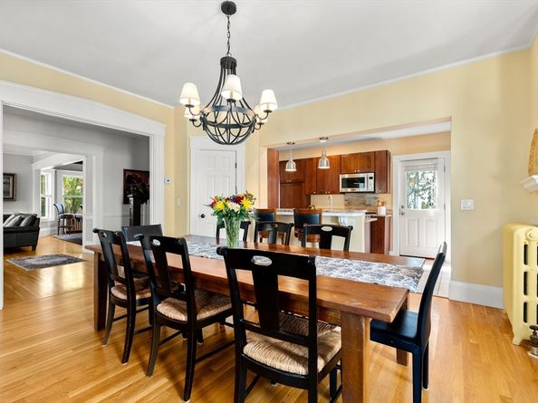 90 Waban Park 2, Newton MA 02458