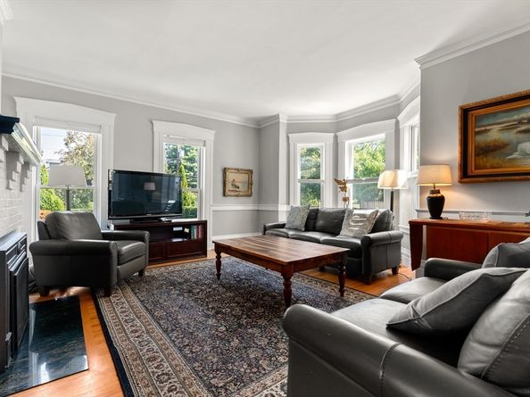90 Waban Park 2, Newton MA 02458