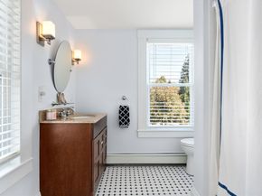 90 Waban Park 2, Newton MA 02458