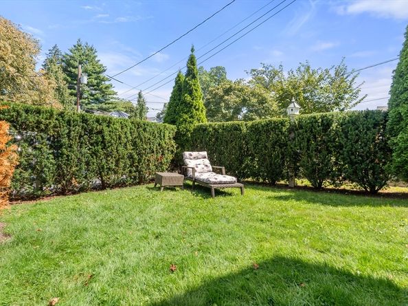 90 Waban Park 2, Newton MA 02458