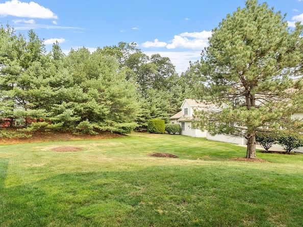 11 Emerald Court 11, Tewksbury MA 01876