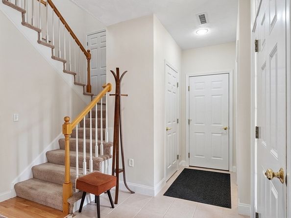 11 Emerald Court 11, Tewksbury MA 01876