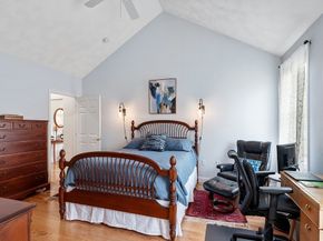 11 Emerald Court 11, Tewksbury MA 01876