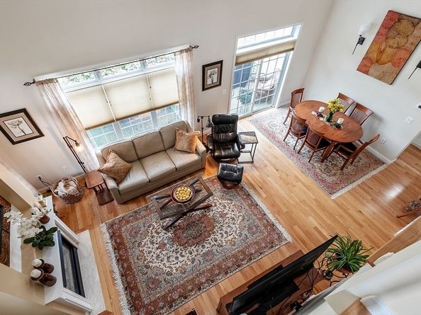11 Emerald Court 11, Tewksbury MA 01876