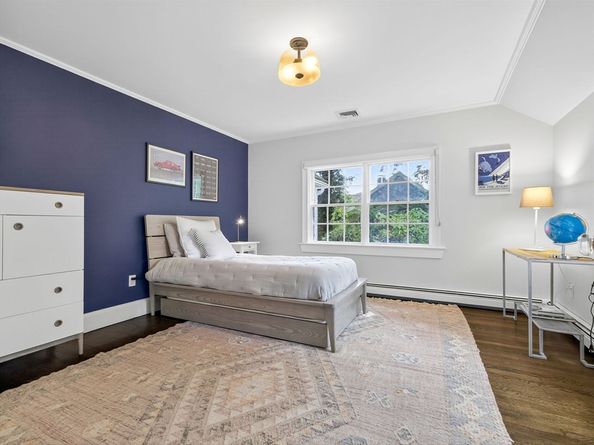 19 Marvin Road, Wellesley MA 02482