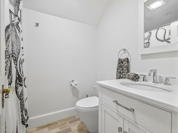 19 Marvin Road, Wellesley MA 02482
