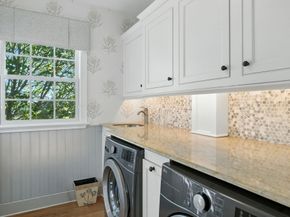 7 Vernon Street, Newburyport MA 01950