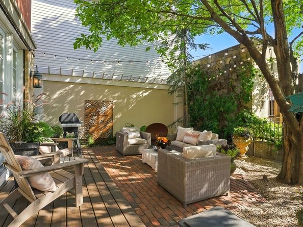 7 Vernon Street, Newburyport MA 01950