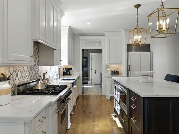 7 Vernon Street, Newburyport MA 01950
