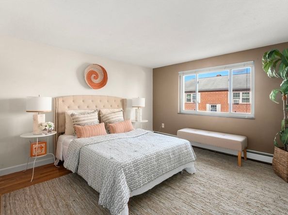 215 Massachusetts Avenue 19 (34), Arlington MA 02474