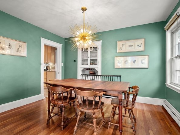 47 Connell St, Quincy MA 02169