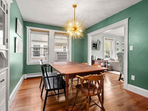 47 Connell St, Quincy MA 02169
