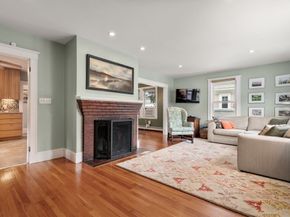 47 Connell St, Quincy MA 02169