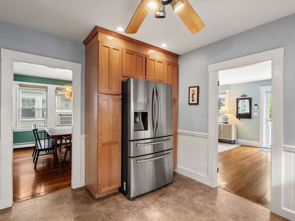 47 Connell St, Quincy MA 02169