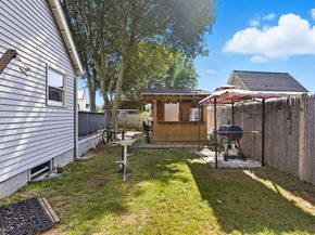 64 Bacheller St, Lynn MA 01904
