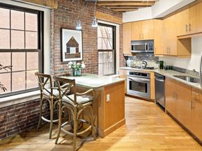 99-105 Broad 4F, Boston MA 02110