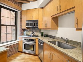 99-105 Broad 4F, Boston MA 02110