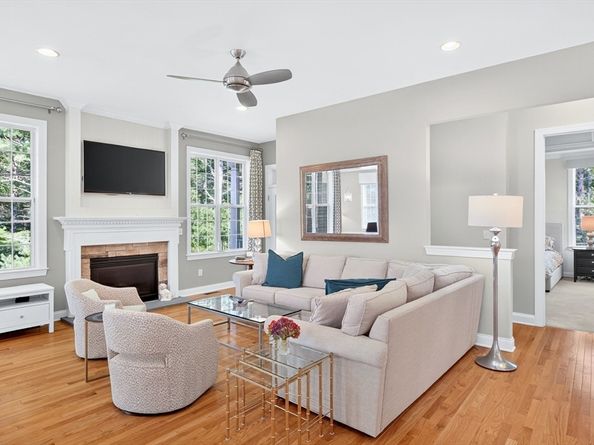 39 Woodsong, Plymouth MA 02360