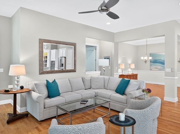 39 Woodsong, Plymouth MA 02360