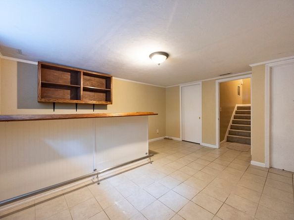 14 Country Club Ln C, Milford MA 01757