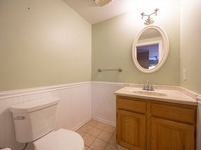 14 Country Club Ln C, Milford MA 01757