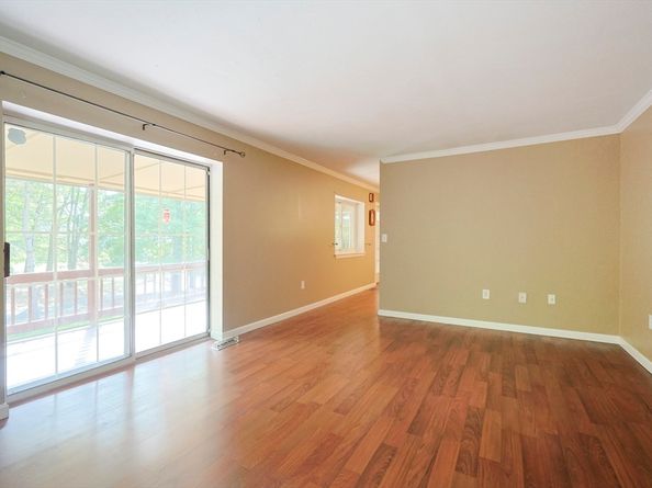 14 Country Club Ln C, Milford MA 01757