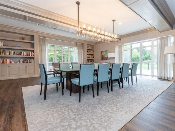 79 Florence St 402S, Newton MA 02467