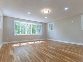 53 Hampden Dr, Norwood MA 02062