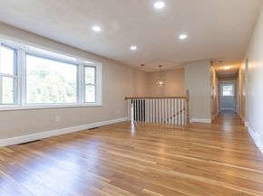53 Hampden Dr, Norwood MA 02062