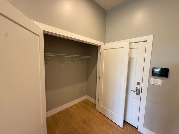 60 Cross St E 207, Somerville MA 02145