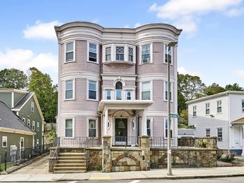 33 Adams Street