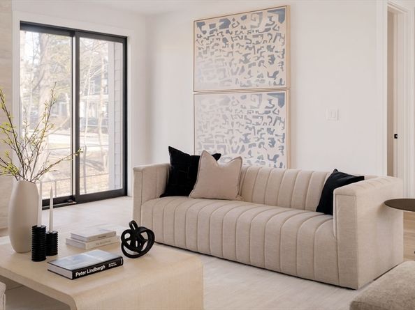 27 Cross St 27, Newton MA 02465