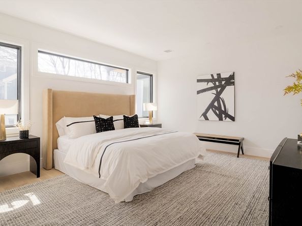 27 Cross St 27, Newton MA 02465