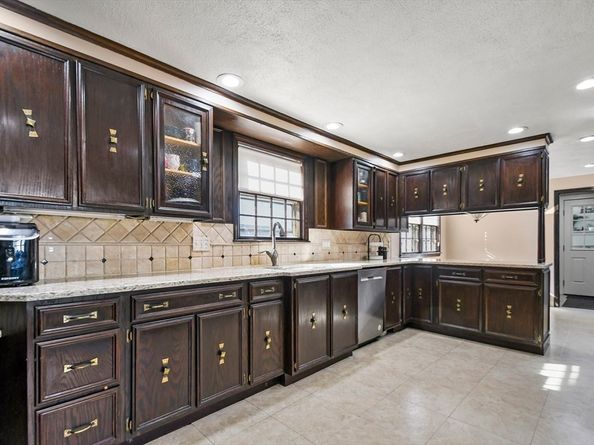 515 Upham Street, Melrose MA 02176