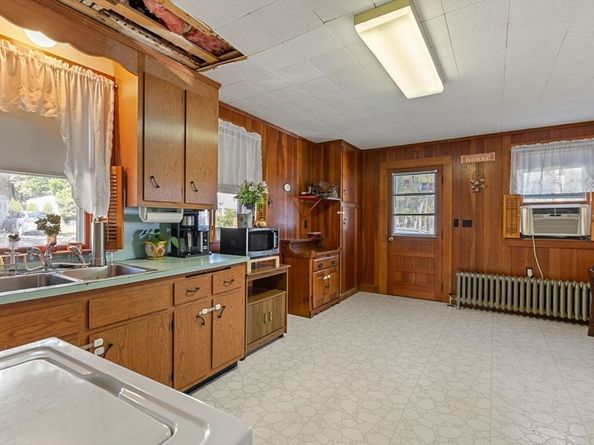 66 Linden Street, Newton MA 02464