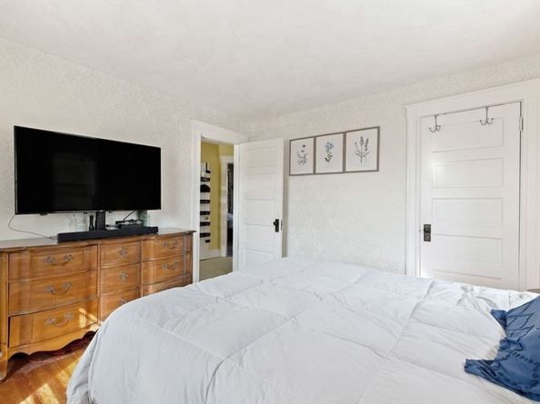 66 Linden Street, Newton MA 02464