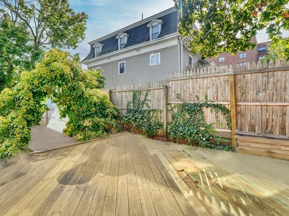 41 Tudor St, Lynn MA 01902
