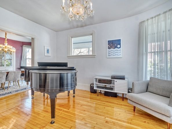41 Tudor St, Lynn MA 01902