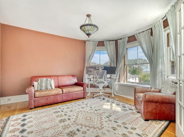 41 Tudor St, Lynn MA 01902