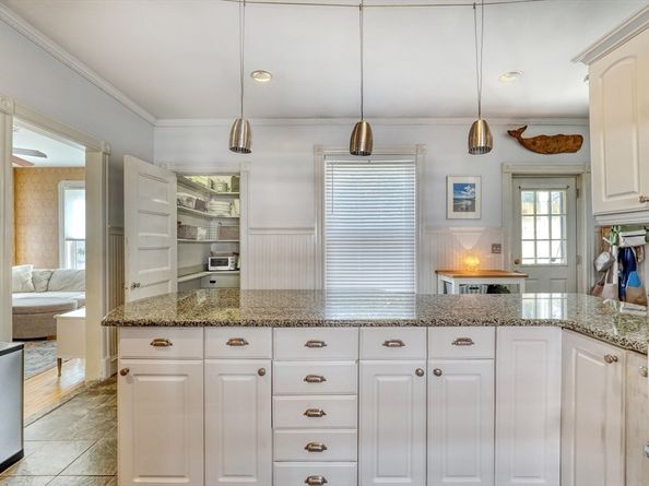 41 Tudor St, Lynn MA 01902