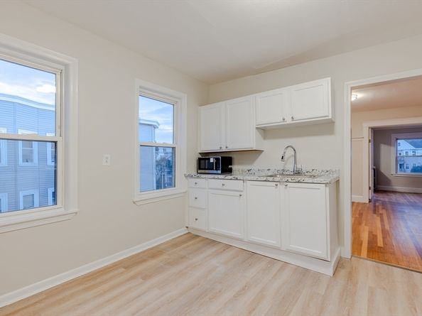 257 Belgrade Ave, Boston MA 02131