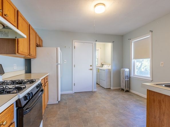 257 Belgrade Ave, Boston MA 02131
