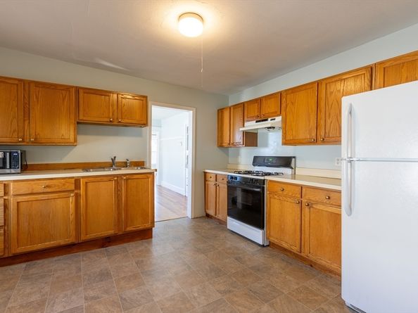 257 Belgrade Ave, Boston MA 02131