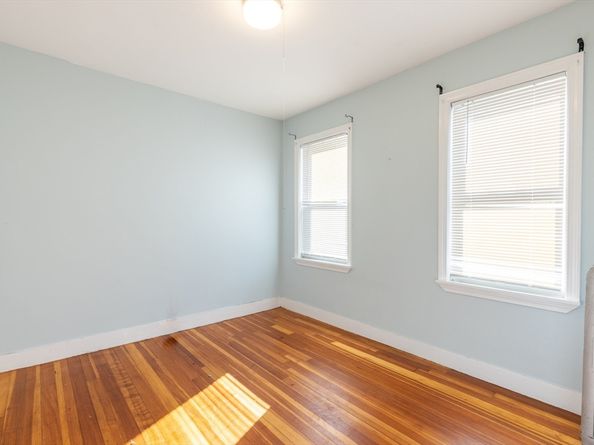 257 Belgrade Ave, Boston MA 02131