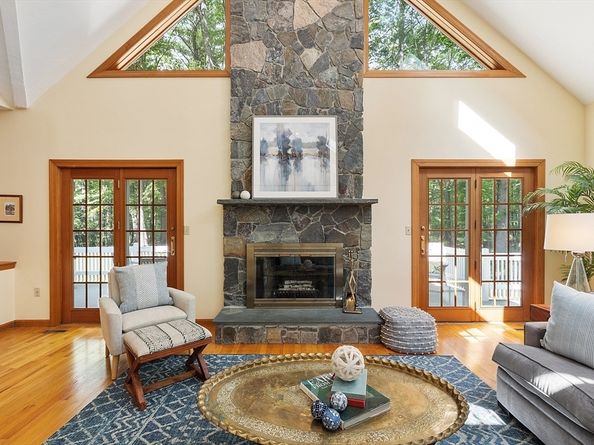10 Wingate Ln, Acton MA 01720