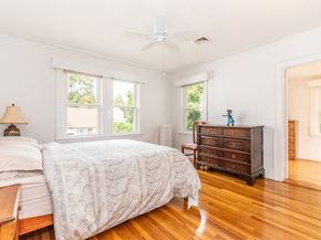 56-58 Cloverdale Rd 56, Newton MA 02461