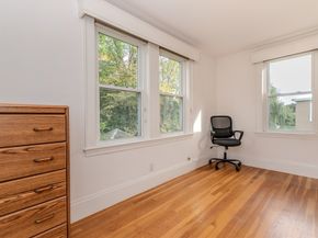 56-58 Cloverdale Rd 56, Newton MA 02461