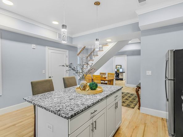 7 Waumbeck 3, Boston MA 02121