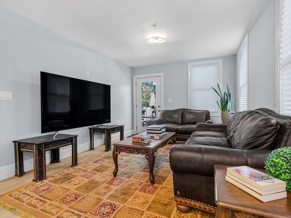 7 Waumbeck 3, Boston MA 02121