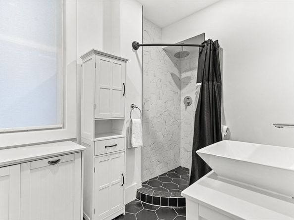 62 N Margin Street 1, Boston MA 02113